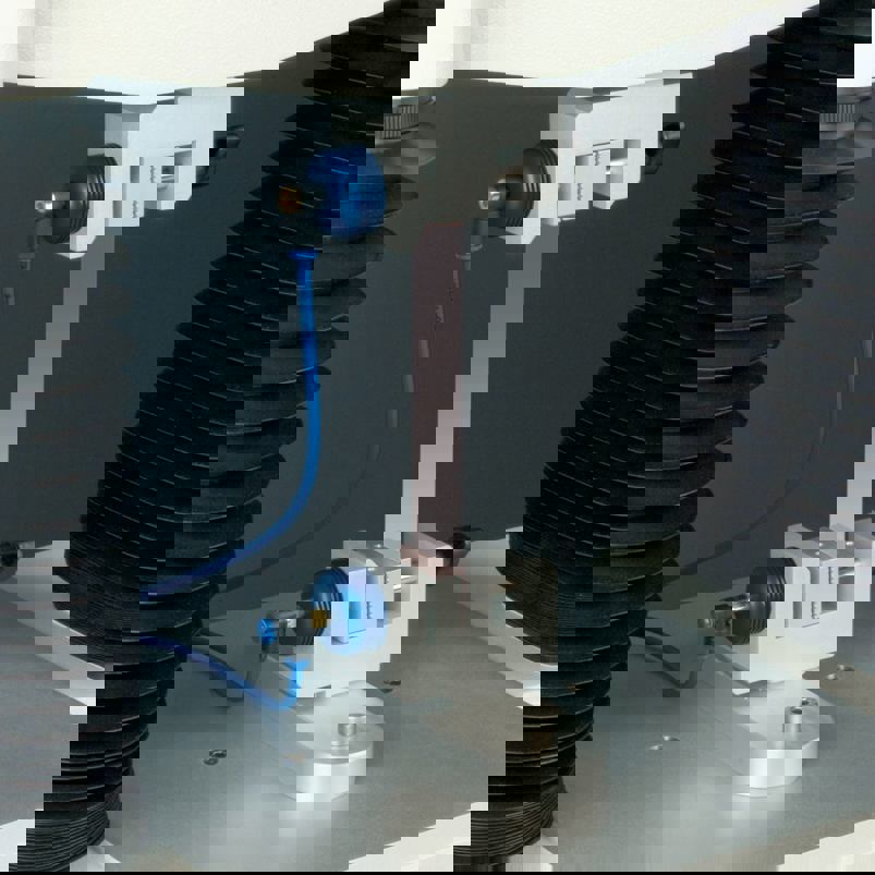 A/TGP Pneumatic Grips 2