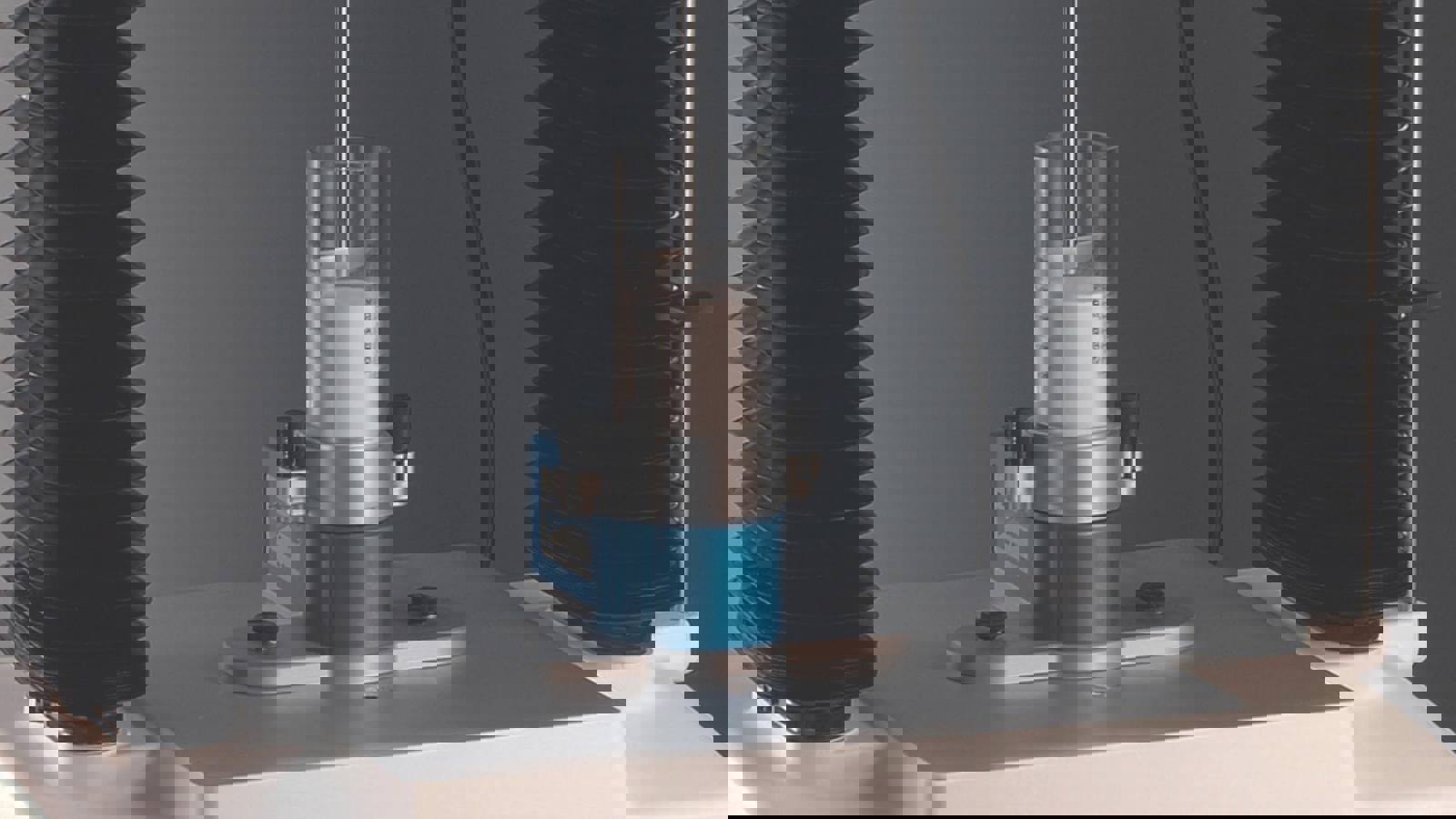 Powder Flow Analyser attached to HD PlusC Texture Analyser
