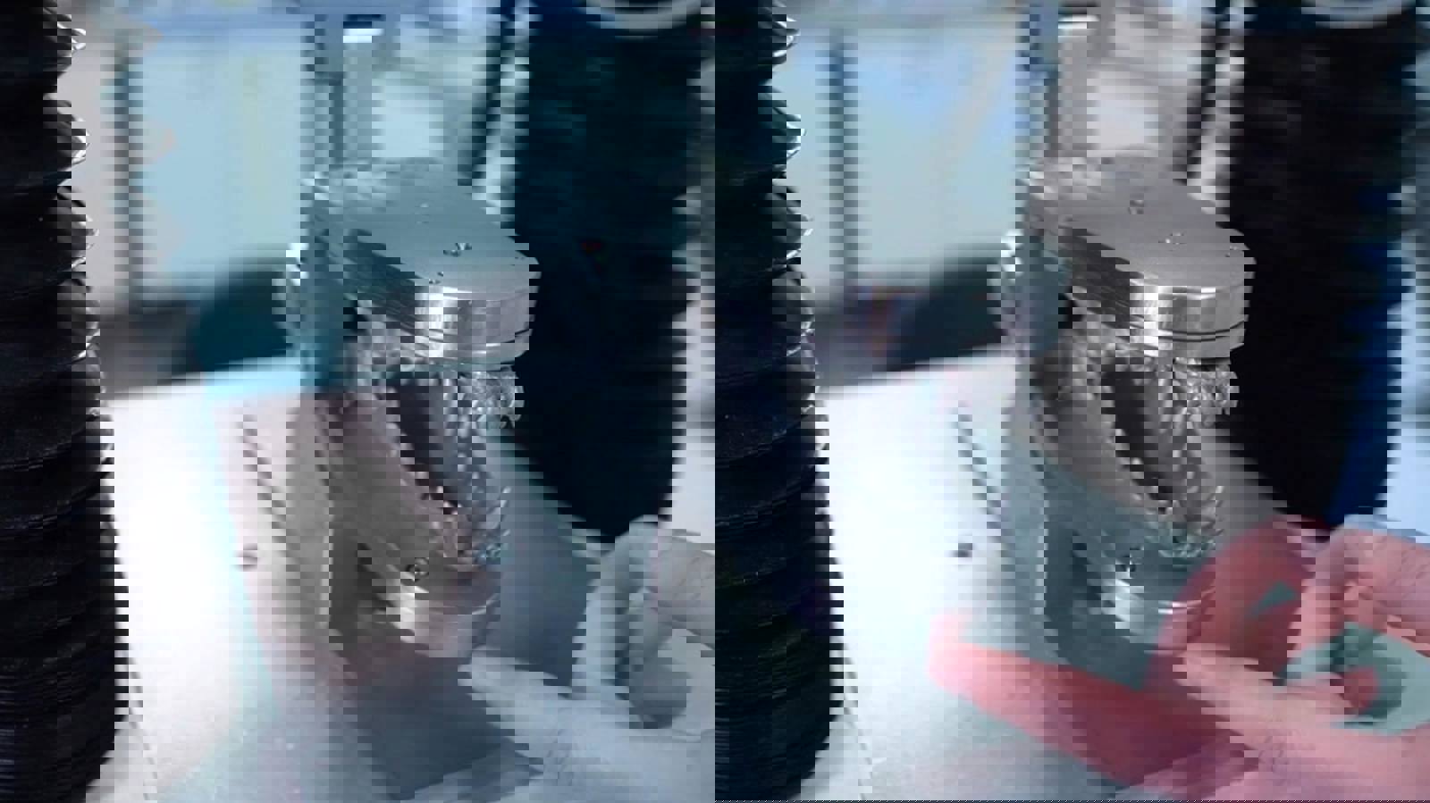 Mars mechanical jaw device