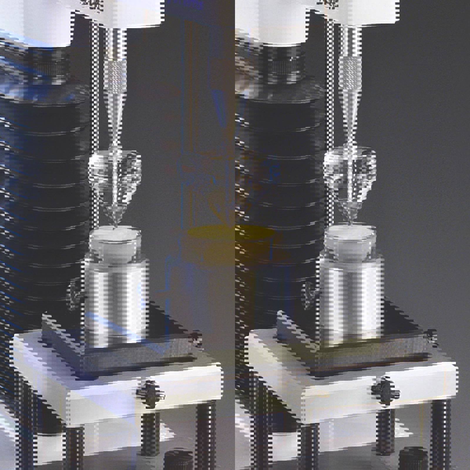 Spreadability rig attached to Texture Analyser