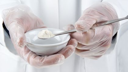 Dynamic powder flow: How instruments differ